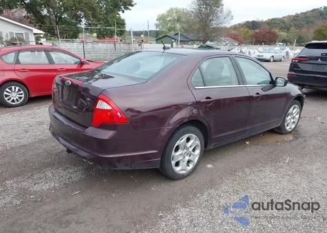 2011 Ford Fusion Se z USA, uszkodzony, nr VIN 3FAHP0HA0BR299638